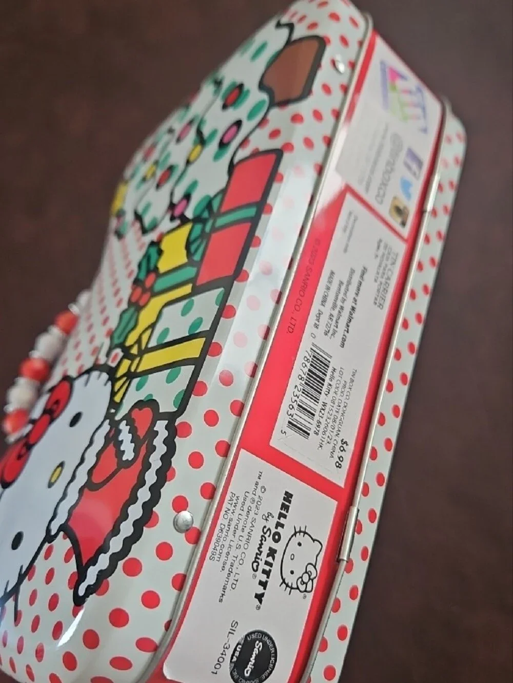Hello Kitty Red White Green Holiday Tin Handbag